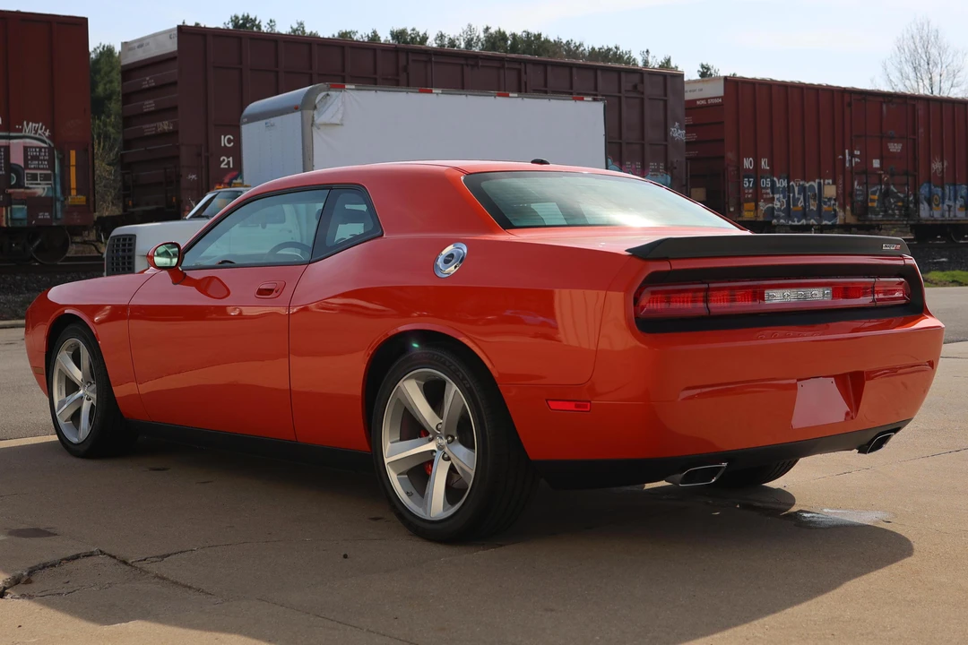2008 Dodge Challenger SRT8 & 392 3rd Gen - Image 4 of 5