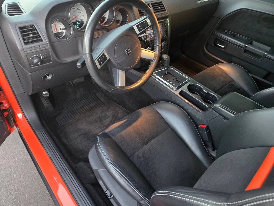 2008 Dodge Challenger SRT8 & 392 3rd Gen - Image 20 of 31