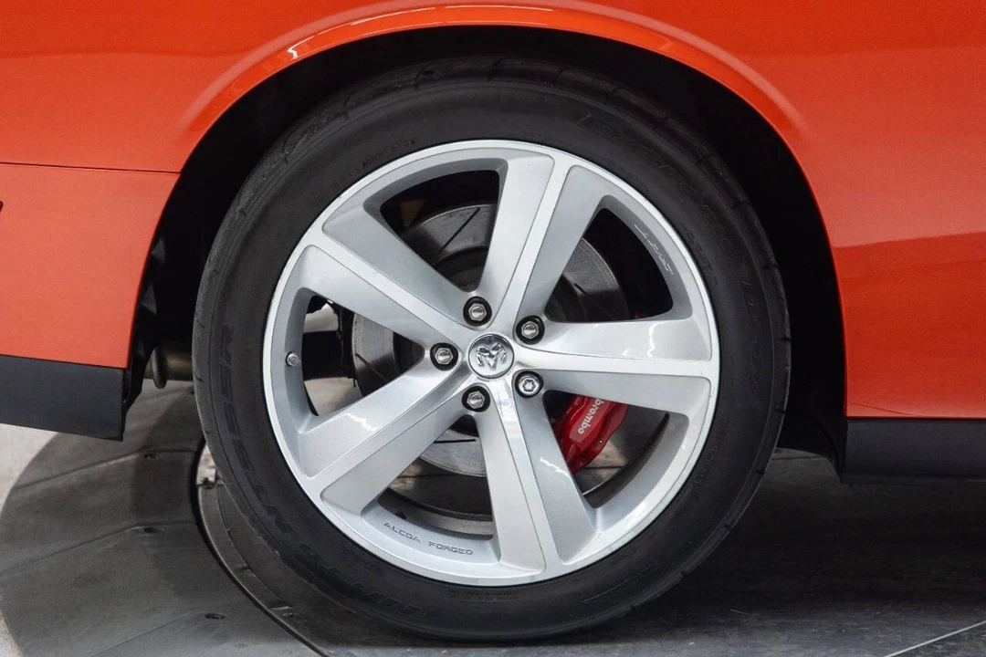 2008 Dodge Challenger SRT8 & 392 3rd Gen - Image 8 of 21