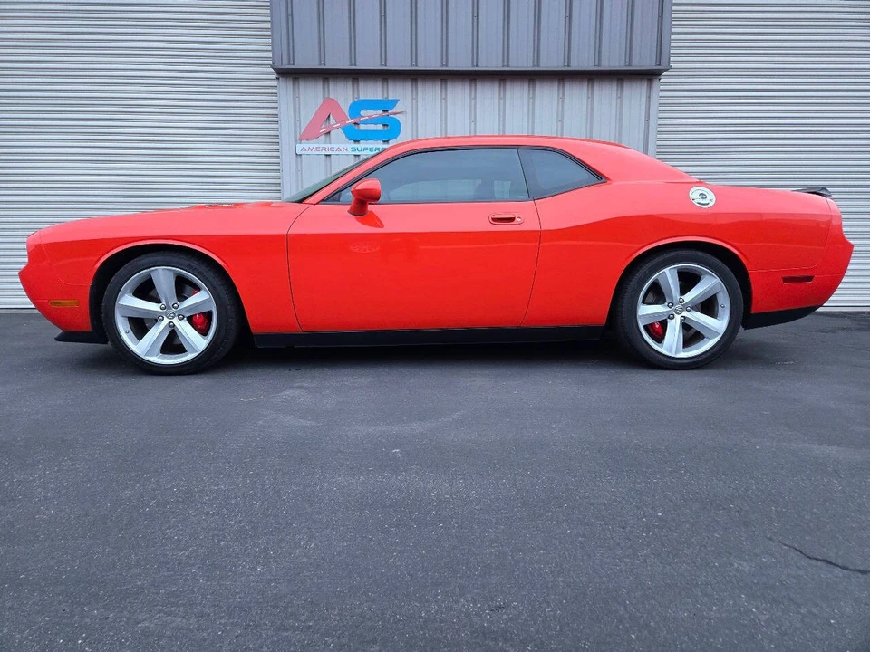 2008 Dodge Challenger SRT8 & 392 3rd Gen - Image 4 of 31