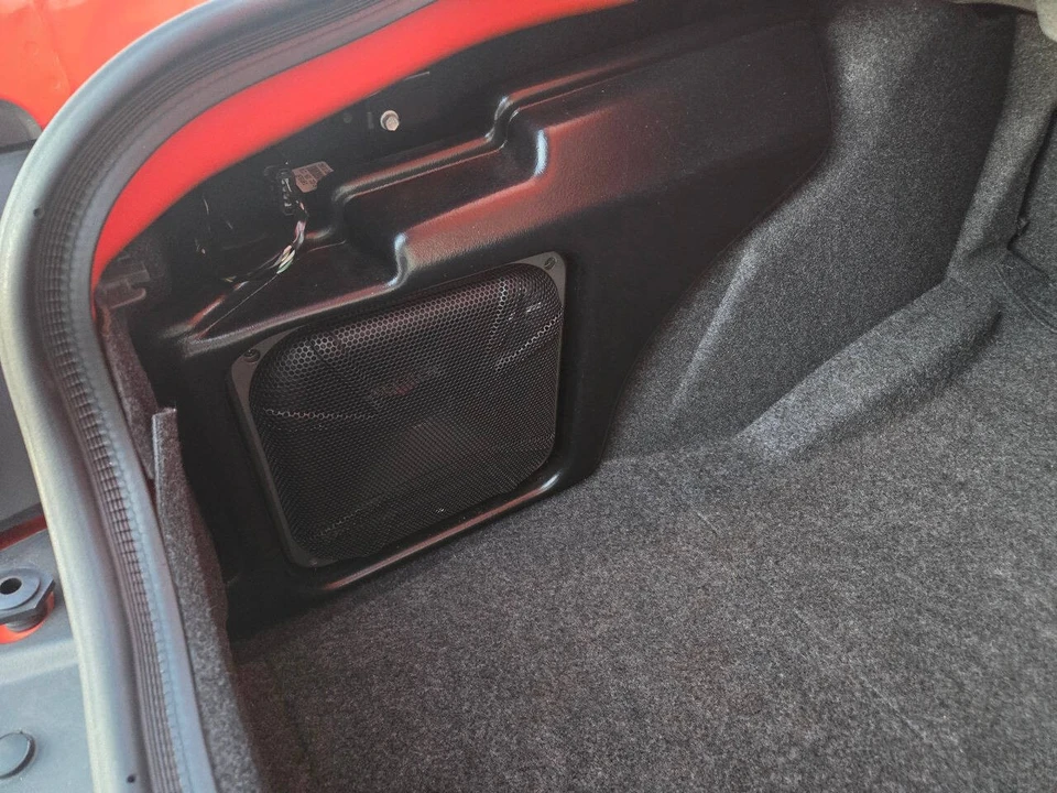 2008 Dodge Challenger SRT8 & 392 3rd Gen - Image 24 of 31
