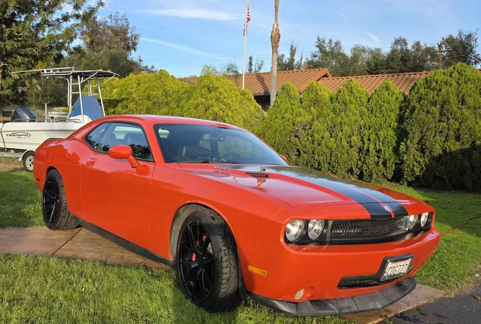 2008 Dodge Challenger SRT8 & 392 3rd Gen - Image 2 of 20