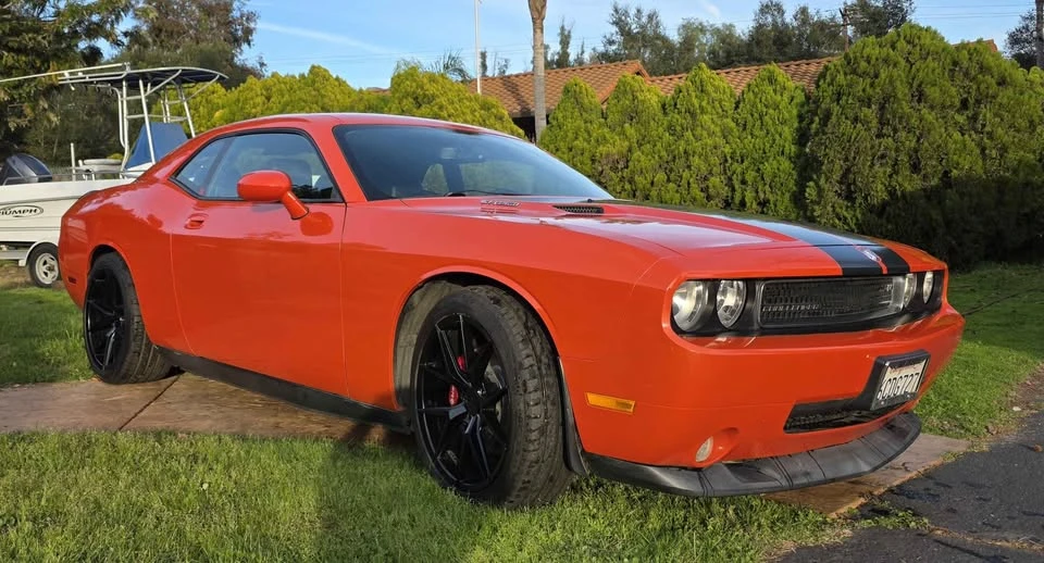 2008 Dodge Challenger SRT8 & 392 3rd Gen - Image 6 of 20