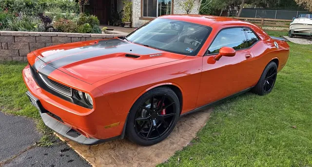 2008 Dodge Challenger SRT8 392