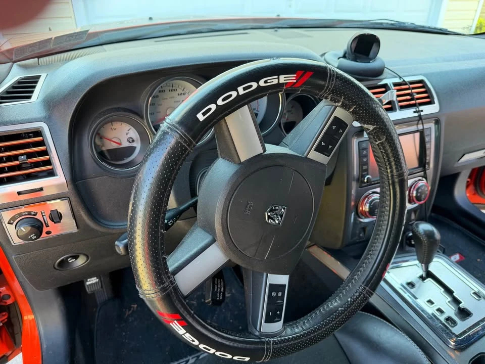 2008 Dodge Challenger SRT8 & 392 3rd Gen - Image 6 of 9