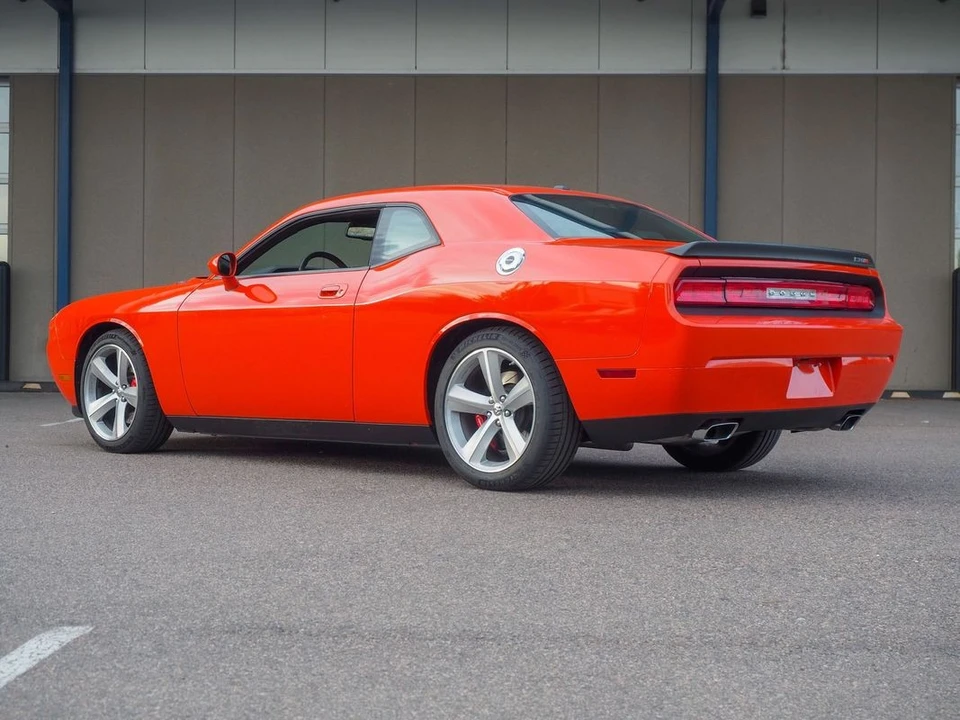 2008 Dodge Challenger SRT8 & 392 3rd Gen - Image 2 of 31