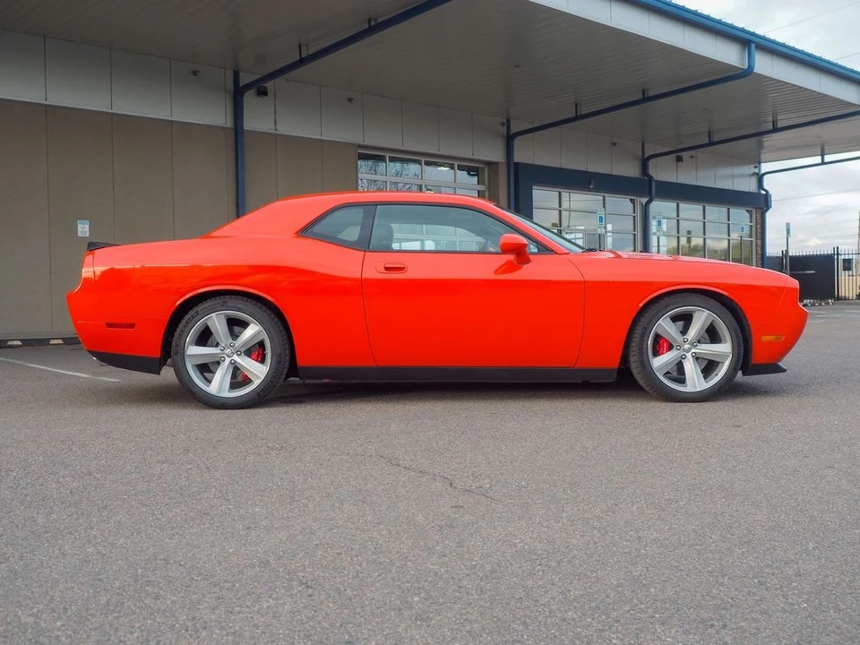 2008 Dodge Challenger SRT8 & 392 3rd Gen - Image 8 of 31