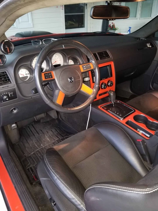 2008 Dodge Challenger SRT8 & 392 3rd Gen - Image 8 of 20
