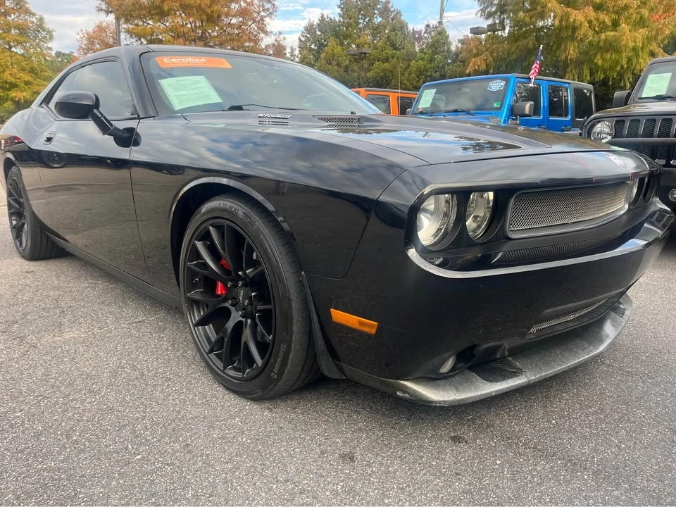 2008 Dodge Challenger SRT8 & 392 3rd Gen - Image 4 of 10
