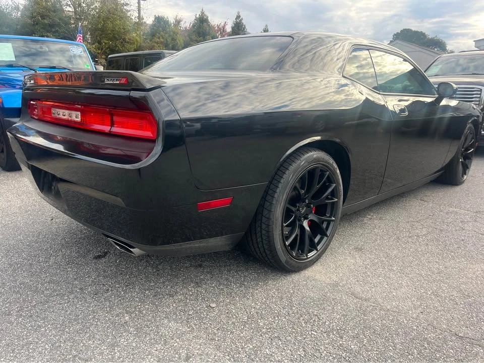 2008 Dodge Challenger SRT8 & 392 3rd Gen - Image 5 of 10