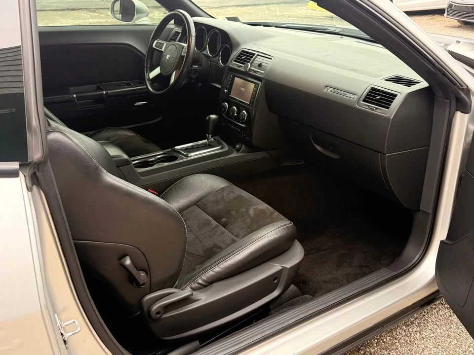2008 Dodge Challenger SRT8 & 392 3rd Gen - Image 5 of 8
