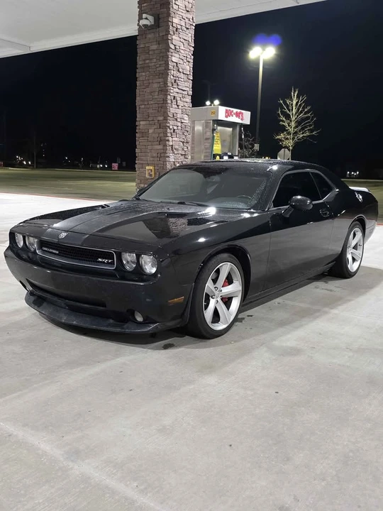 2008 Dodge Challenger SRT8 & 392 3rd Gen - Image 5 of 15