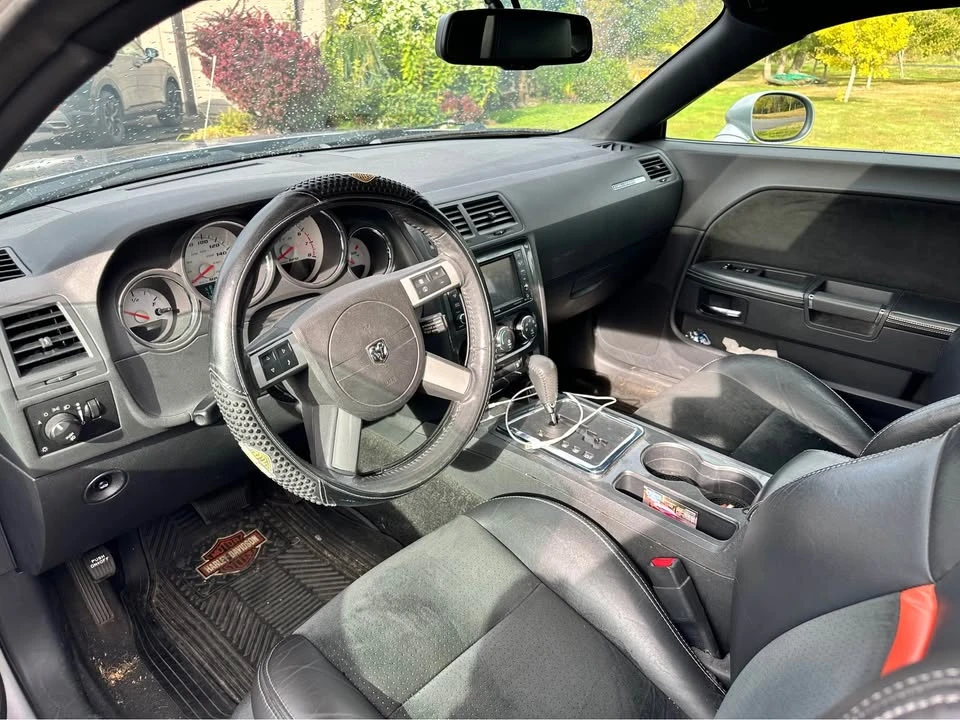 2008 Dodge Challenger SRT8 & 392 3rd Gen - Image 7 of 10