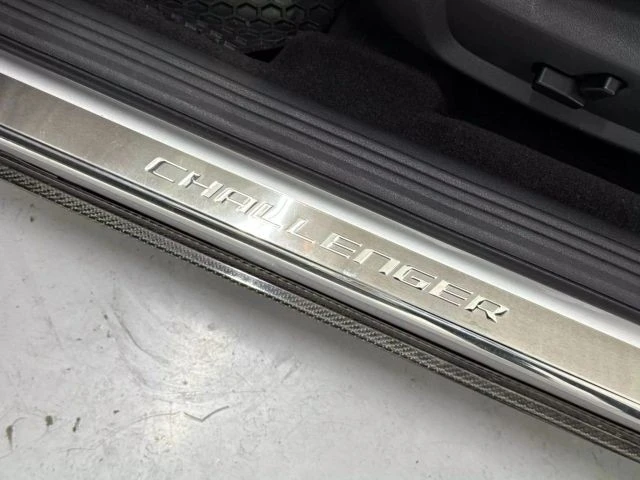 2008 Dodge Challenger SRT8 & 392 3rd Gen - Image 22 of 31