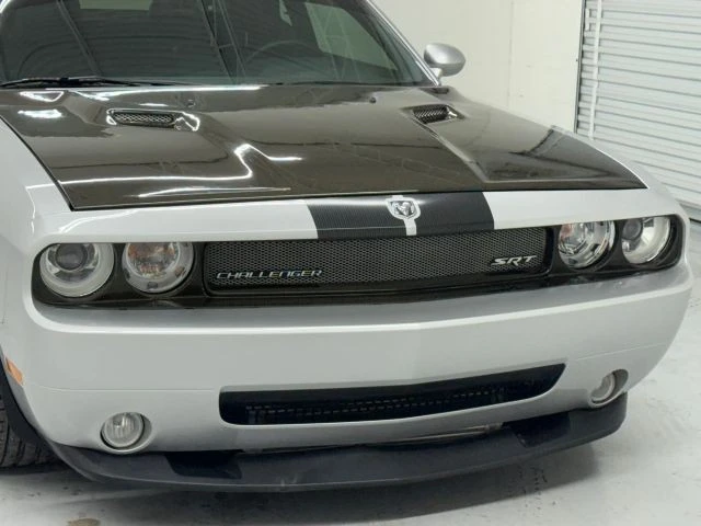 2008 - Image 11 of 31