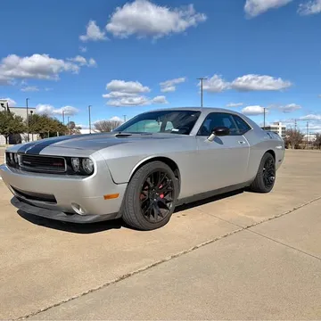 2008 Dodge Challenger SRT8 Coupe 2D