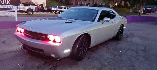 2008 Dodge Challenger SRT8 Coupe 2D
