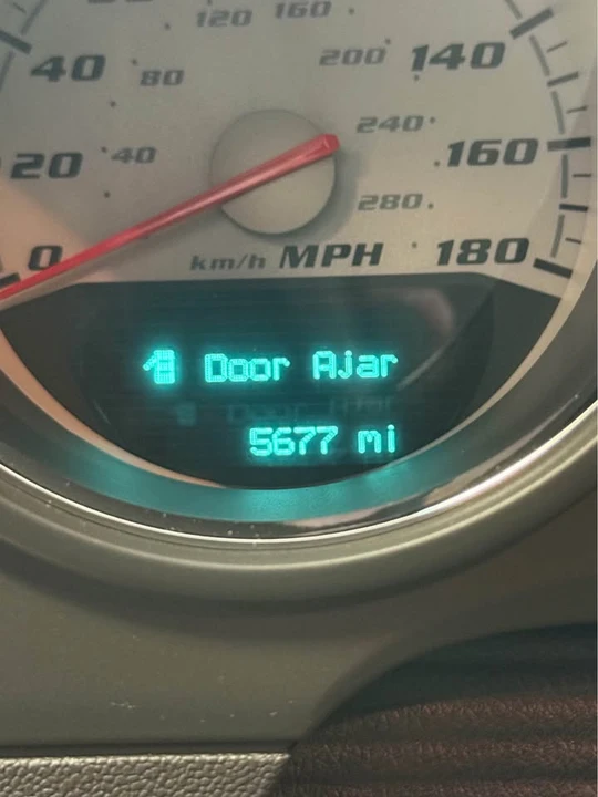 2008 Dodge Challenger SRT8 & 392 3rd Gen - Image 3 of 9