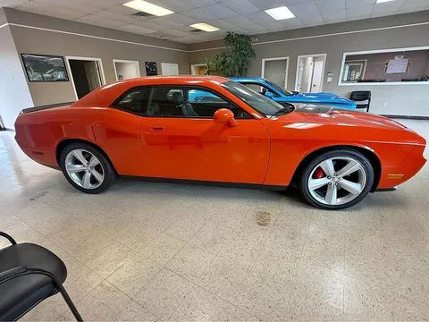 2008 Dodge Challenger SRT8 Coupe 2D