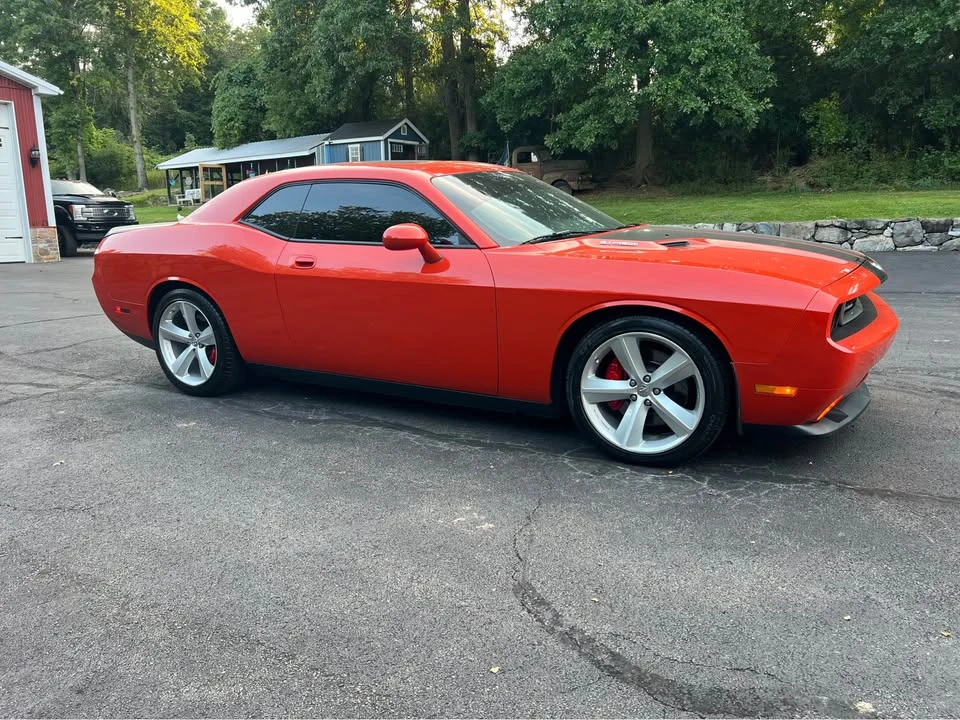 2008 Dodge Challenger SRT8 & 392 3rd Gen - Image 7 of 20