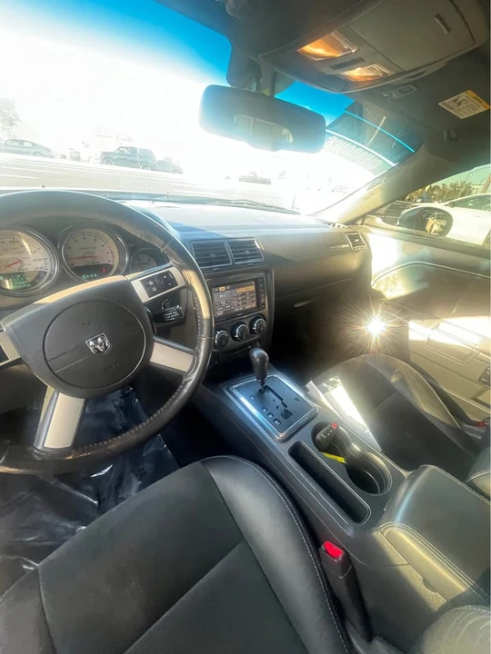 2008 Dodge Challenger SRT8 & 392 3rd Gen - Image 8 of 11