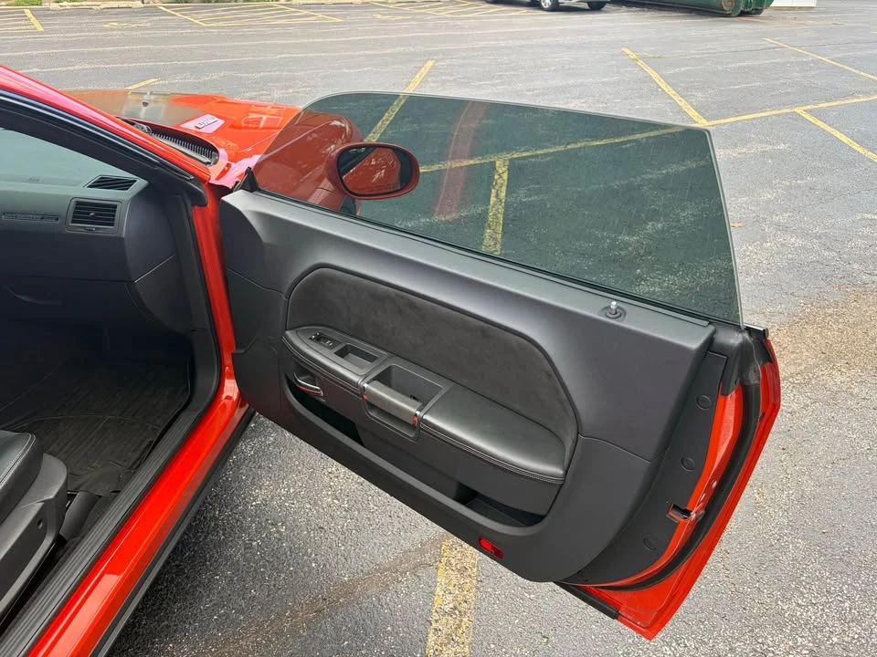 2008 Dodge Challenger SRT8 & 392 3rd Gen - Image 5 of 10