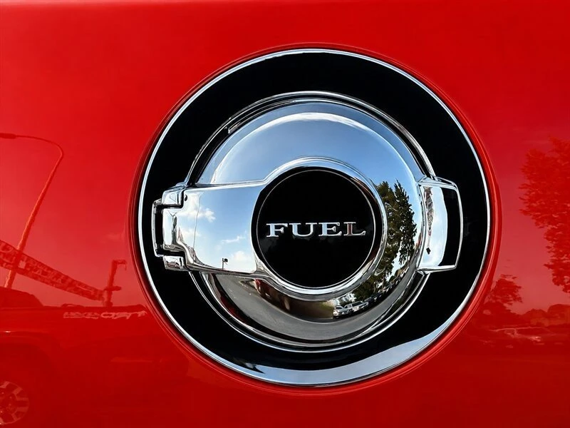2008 Dodge Challenger SRT8 & 392 3rd Gen - Image 18 of 20