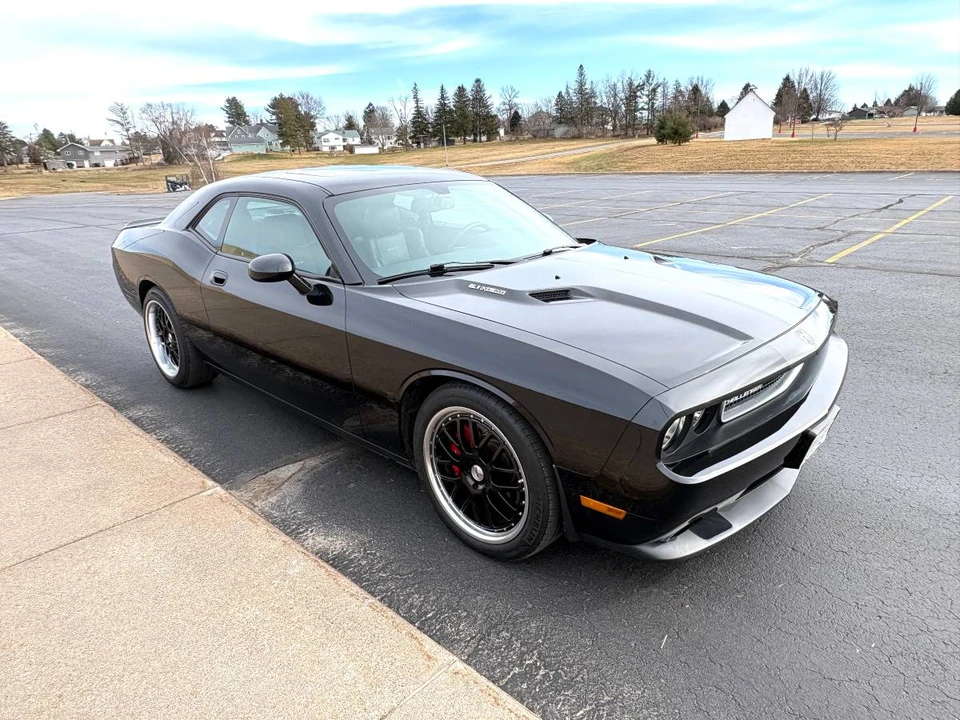 2008 Dodge Challenger SRT8 & 392 3rd Gen - Image 7 of 24