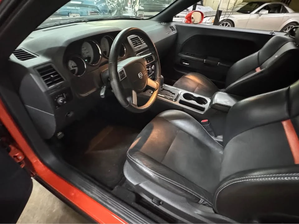 2008 Dodge Challenger SRT8 & 392 3rd Gen - Image 10 of 19