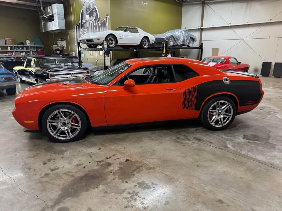 2008 Dodge Challenger SRT8 & 392 3rd Gen - Image 6 of 19