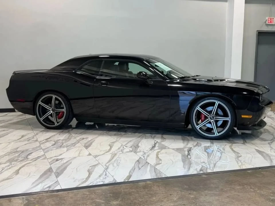 2008 Dodge Challenger SRT8 & 392 3rd Gen - Image 5 of 20