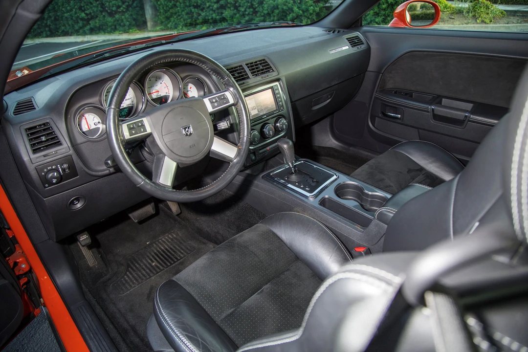2008 Dodge Challenger SRT8 & 392 3rd Gen - Image 5 of 31