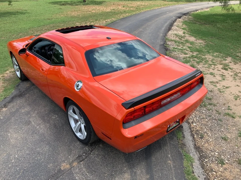2008 Dodge Challenger SRT8 & 392 3rd Gen - Image 3 of 12