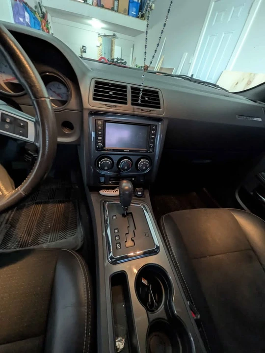 2008 Dodge Challenger SRT8 & 392 3rd Gen - Image 4 of 10