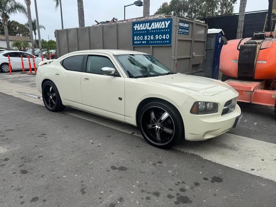 2008 Dodge Charger 6th Gen - Image 2 of 4
