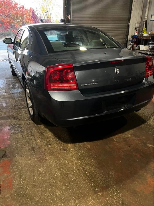 2008 Dodge Charger 6th Gen - Image 7 of 8