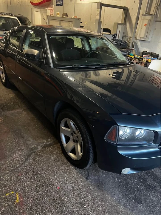 2008 Dodge Charger 6th Gen - Image 3 of 8