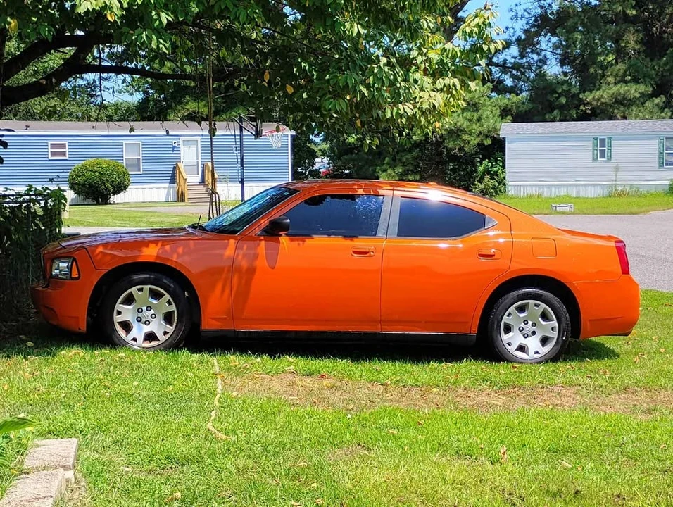 2008 Dodge Charger 6th Gen - Image 5 of 7