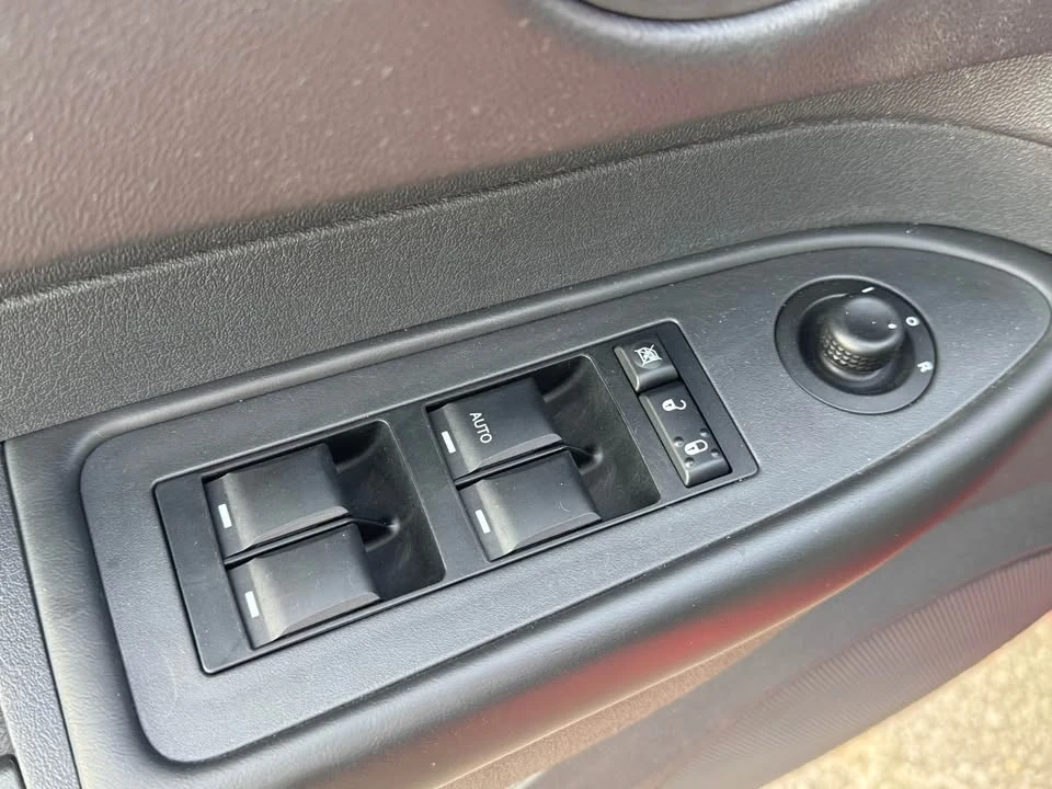 2008 Dodge Charger 6th Gen - Image 13 of 14