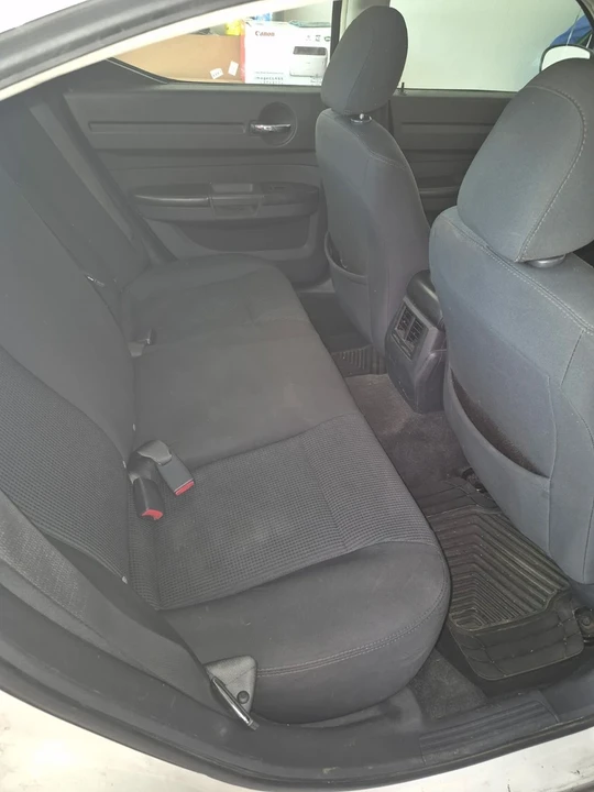 2008 Dodge Charger 6th Gen - Image 4 of 9
