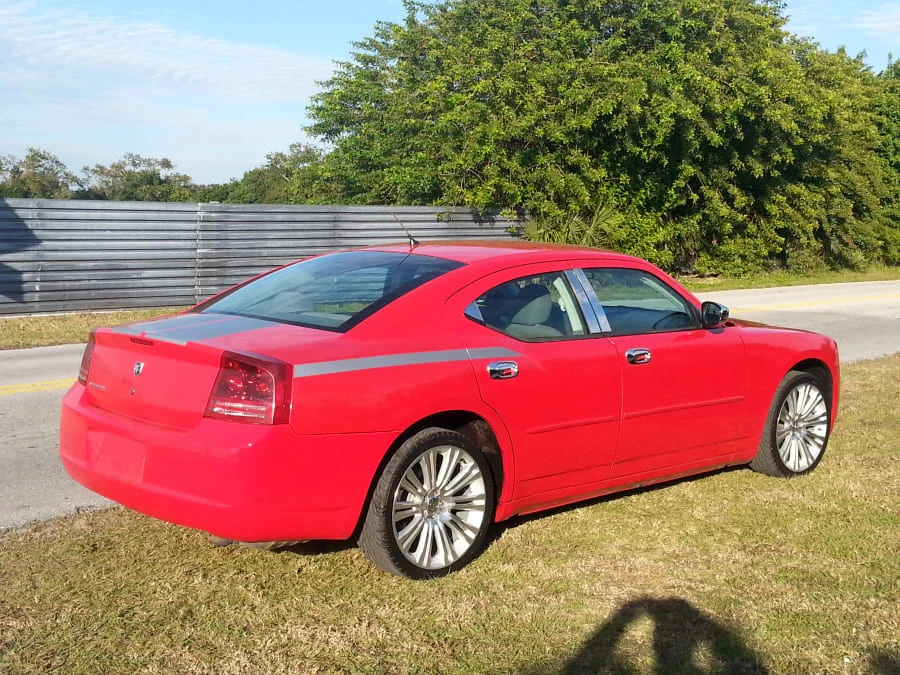 2008 Dodge Charger 6th Gen - Image 2 of 7