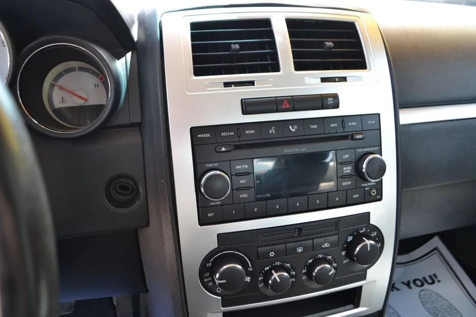2008 Dodge Charger 6th Gen - Image 6 of 12