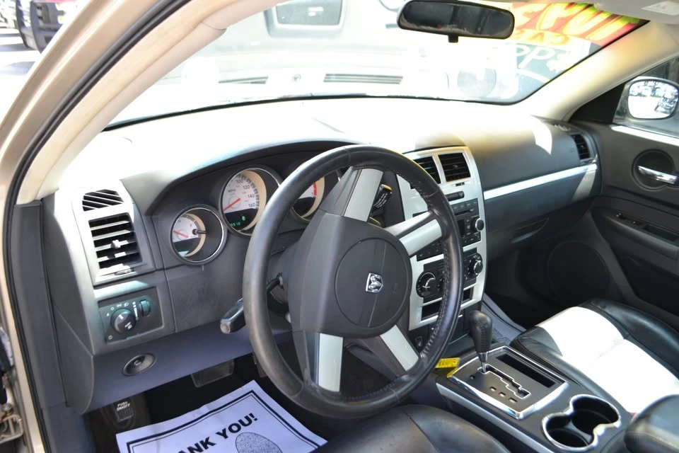 2008 Dodge Charger 6th Gen - Image 8 of 12