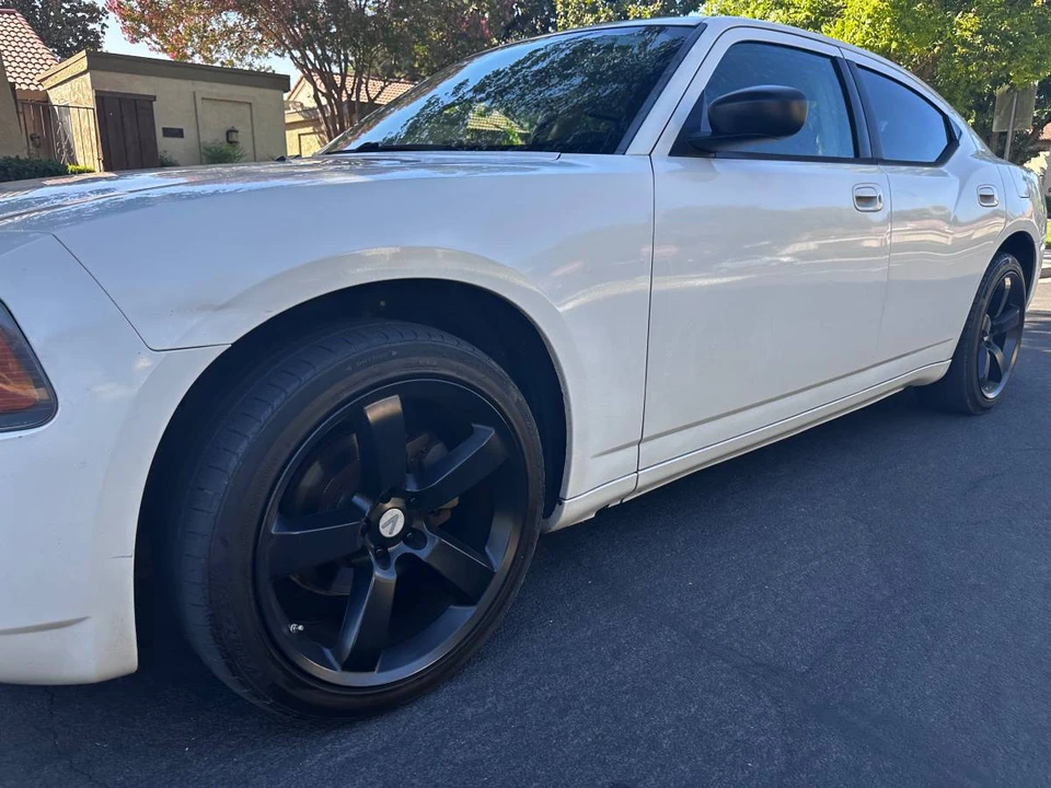 2008 Dodge Charger 6th Gen - Image 8 of 18