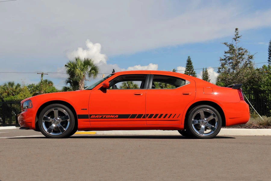 2008 Dodge Charger 6th Gen - Image 11 of 27