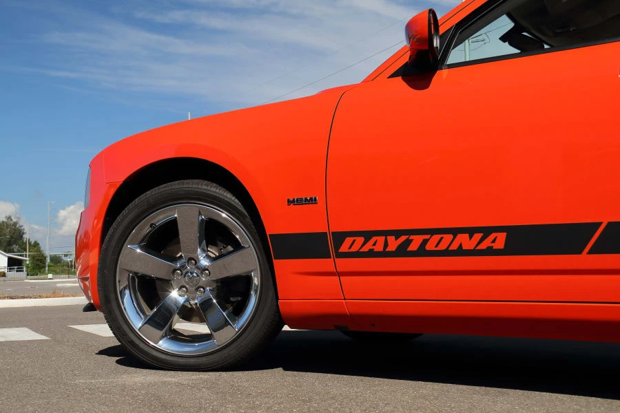 2008 Dodge Charger 6th Gen - Image 14 of 27