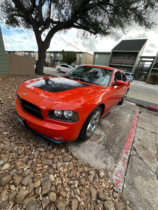 2008 Dodge Charger 6th Gen - Image 3 of 9
