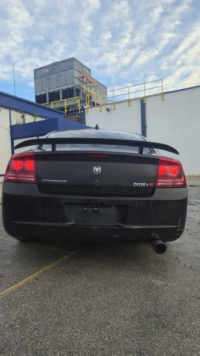 2008 Dodge Charger 6th Gen - Image 3 of 5