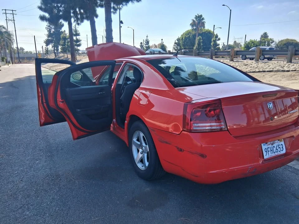 2008 Dodge Charger 6th Gen - Image 2 of 5
