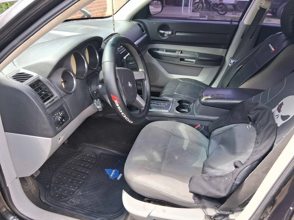 2008 Dodge Charger 6th Gen - Image 18 of 20